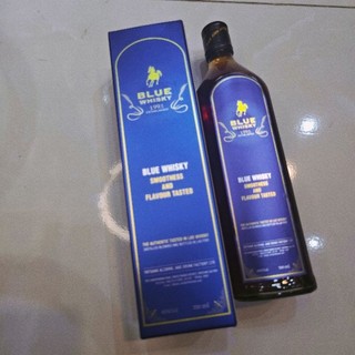 BLACK WHISKY 1995 nhập từ LÀO( 700ml,40vl)