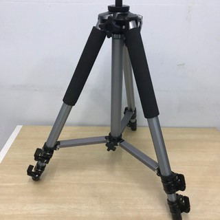 Giá đỡ máy chiếu 3 chân W615