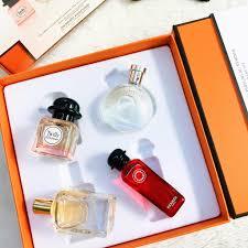 - Set Nước Hoa 4 Mùi Mini Fragrance Discovery Set 4x7.5ml