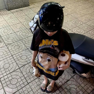Áo Thun Cartoon Agnes Dễ Thương Chất 100% Cotton Đầy Đủ Tem Tag Túi Zip