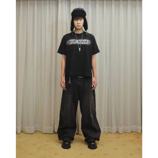  Áo thun ngắn tay KMC GIVE AWAY Black Boxy T-shirt 