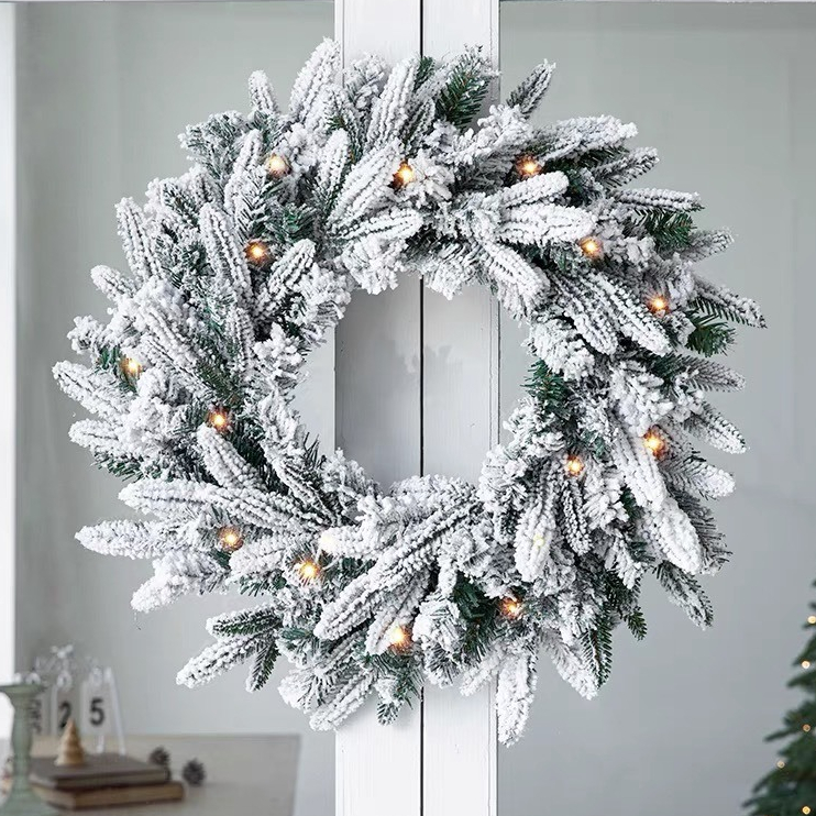 Vòng Hoa Phủ Tuyết XT06 Trang Trí Noel Giáng Sinh (Kèm Đèn)