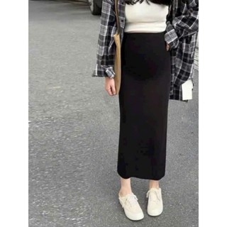  Chân Váy Bầu Đẹp Dáng Dài Vải Co Dãn Dày Dặn  có xẻ tà sau cho bầu đi lại thoải mái nhé  