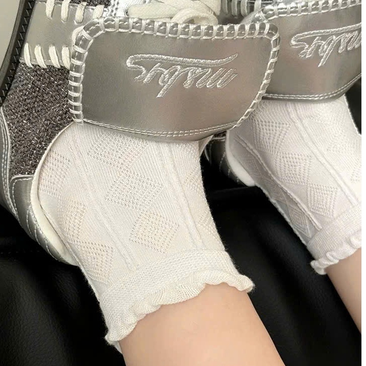 Set 5 đôi tất nữ vớ nữ cổ cao LYMIA nhiều mẫu màu trắng phong cách Hàn Quốc BT50 | BigBuy360 - bigbuy360.vn