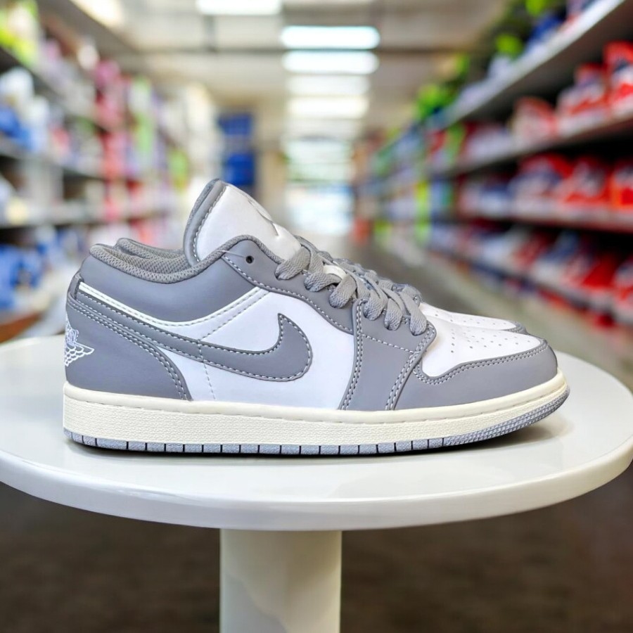 Giày Nike Air Jordan 1 Low Vintage Grey