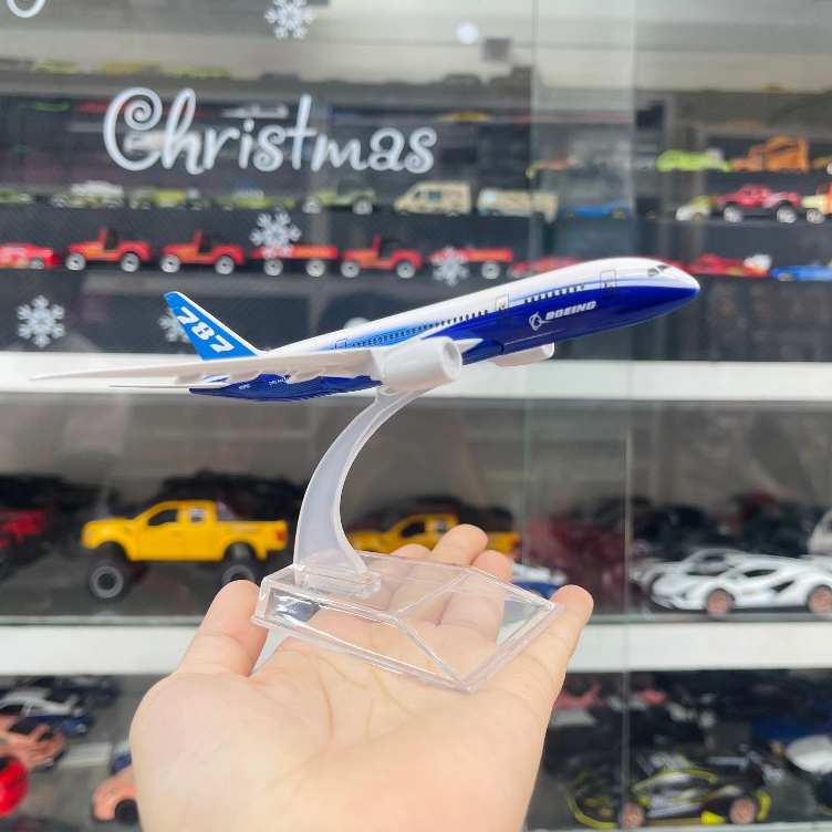 Mô hình máy bay American Dreamliner Boeing B787 N7878A 16cm MB16083