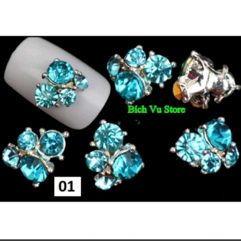Đá kiểu 7k/viên; 4viên/25k (đá sáng đẹp)