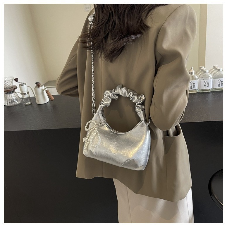 Túi xách nữ đeo chéo túi cầm tay quai nhúm tặng kèm móc gấu size 19 vừa điện thoại - HT132