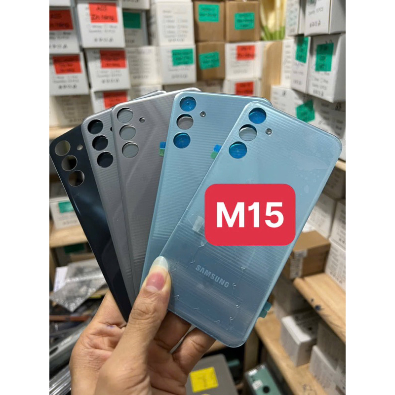 Lưng Samsung M15 zin hãng