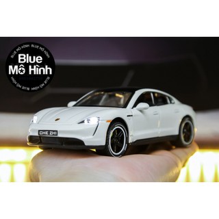 Xe mô hình Porsche Taycan 1:32