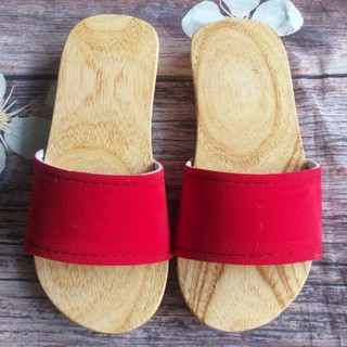 guốc gỗ .guốc gỗ mộc đủ size e bé và size nữ