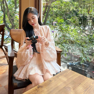  MOULIÉ | Flowy Top Áo babydoll bồng bềnh chất liệu tơ mỏng 