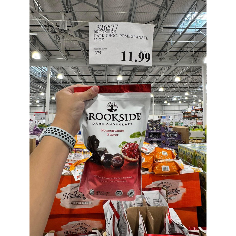 🍫🍑 SOCOLA ĐEN ĐẮNG BỌC QUẢ LỰU CỦA MỸ 𝑩𝑹𝑶𝑶𝑲𝑺𝑰𝑫𝑬 DARK CHOCOLATE POMEGRANATE AND FRUIT FLAVORS GÓI 198