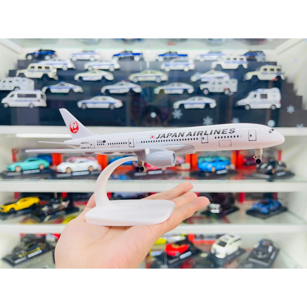 Mô hình máy bay Japan Airlines Boeing B787 20cm Everfly MB20033