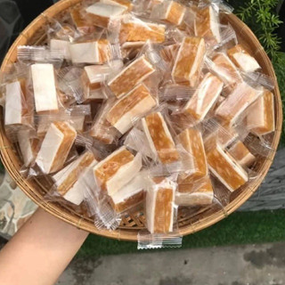 Kẹo Khóm Dừa Non thanh dài túi 500gr