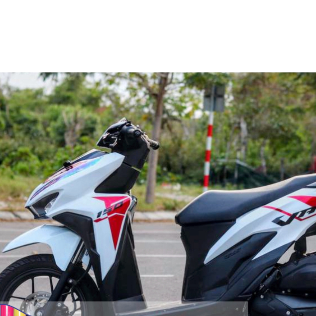 TEM VARIO 150 XE TRẮNG PHỐI TEM ĐỎ ĐEN