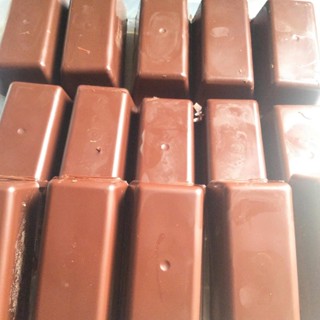 Cacao mass - 100% cacao nguyên liệu làm socola - nhân hạt cacao rang O'PETIT 500g và 1kg