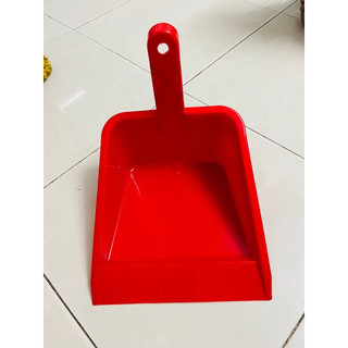 Chổi Ky Hốt Rác Nhựa Cán Ngắn 25X25X14CM - Màu Sắc Ngẫu Nhiên