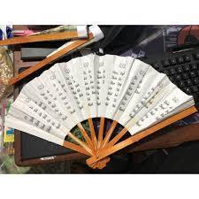 100 chiếc quạt giấy nhiều hình.