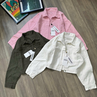 TIENSTYLE  Áo Khoác Jean Nữ tay dài hai túi trơn phom vừa tay cánh dơi rộng chất denim mềm