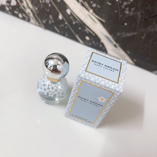 Nước hoa nữ Marc Jacobs Daisy Dream 4ml
