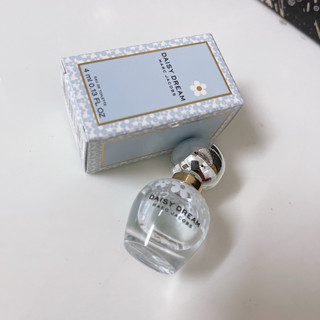 Nước hoa nữ Marc Jacobs Daisy Dream 4ml