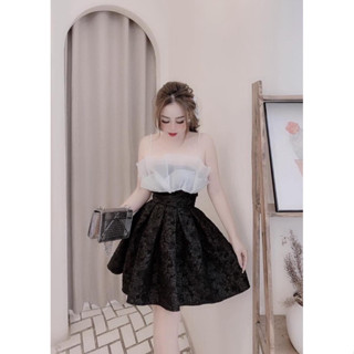 Đầm xoè tiểu thư đẹp, váy nữ xòe vải xốp Hàn hoa ly nổi 3D phối 2 dây ngọc , Loại 1