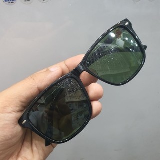 Kính mát vuông tròng thủy tinh
