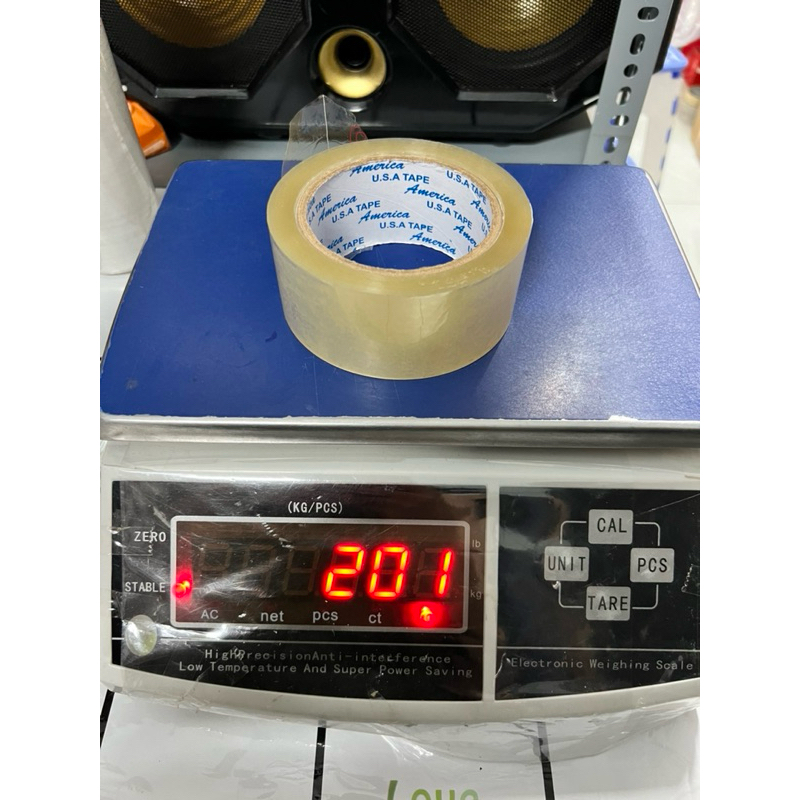 1 cuộn băng keo 100yard trong/ đục lõi mỏng