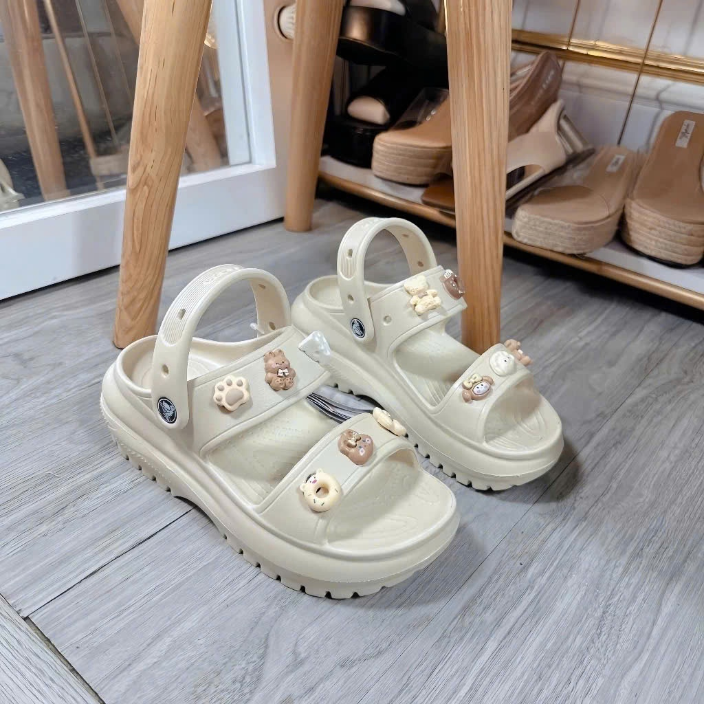 Dép Sandal Crocs Cao Cấp Đế Cao 6cm Tặng Kèm Full Chram Sticker 3D , Giày Crocs Crush Classic Hot From Hàn Độn Đế