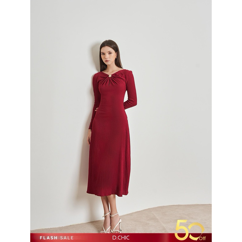 Thanh lý váy Dchic size S màu đỏ đậm newtag