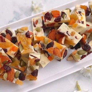 Kẹo Marshmallow Erko gói 500gr, dùng làm kẹo nougat, bánh bông tuyết, bánh hành