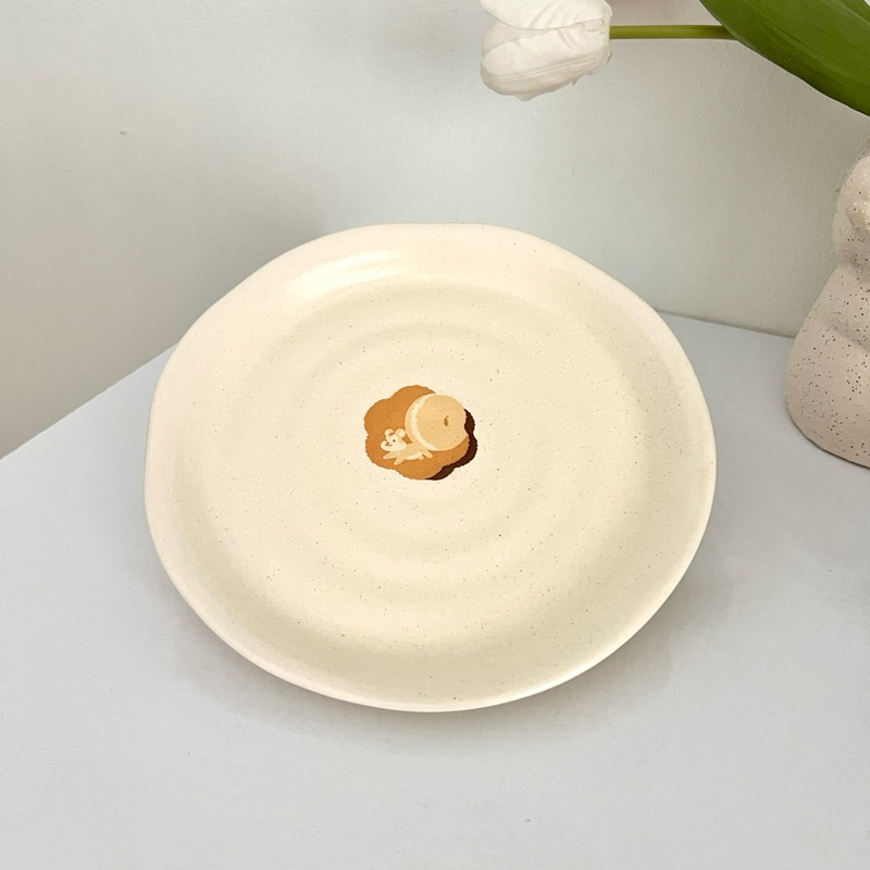 | Gốm nhật 2hand | Đĩa chú sóc men tiêu cốt dày của mister donut 21x2.5cm