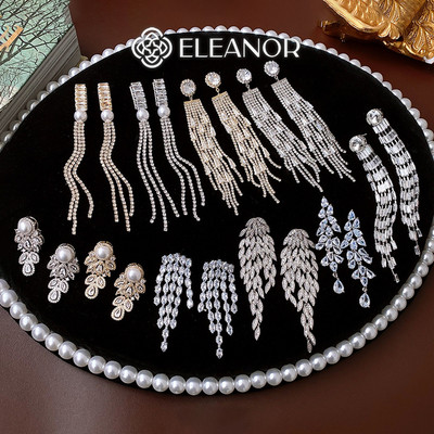 Bông tai nữ dáng dài đính đá đi tiệc Eleanor Accessories phụ kiện trang sức khuyên tai cô dâu 7046