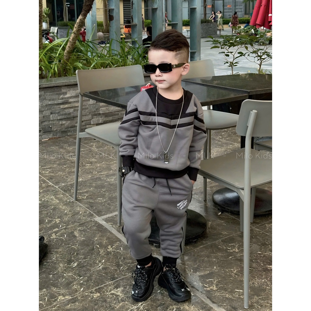 Bộ Nỉ bé trai L0uis VuiTt0n quần thêu I0G0 Cao Cấp - Bộ Quần Áo bé trai Chất nỉ Dày Dặn Siêu Đẹp_090