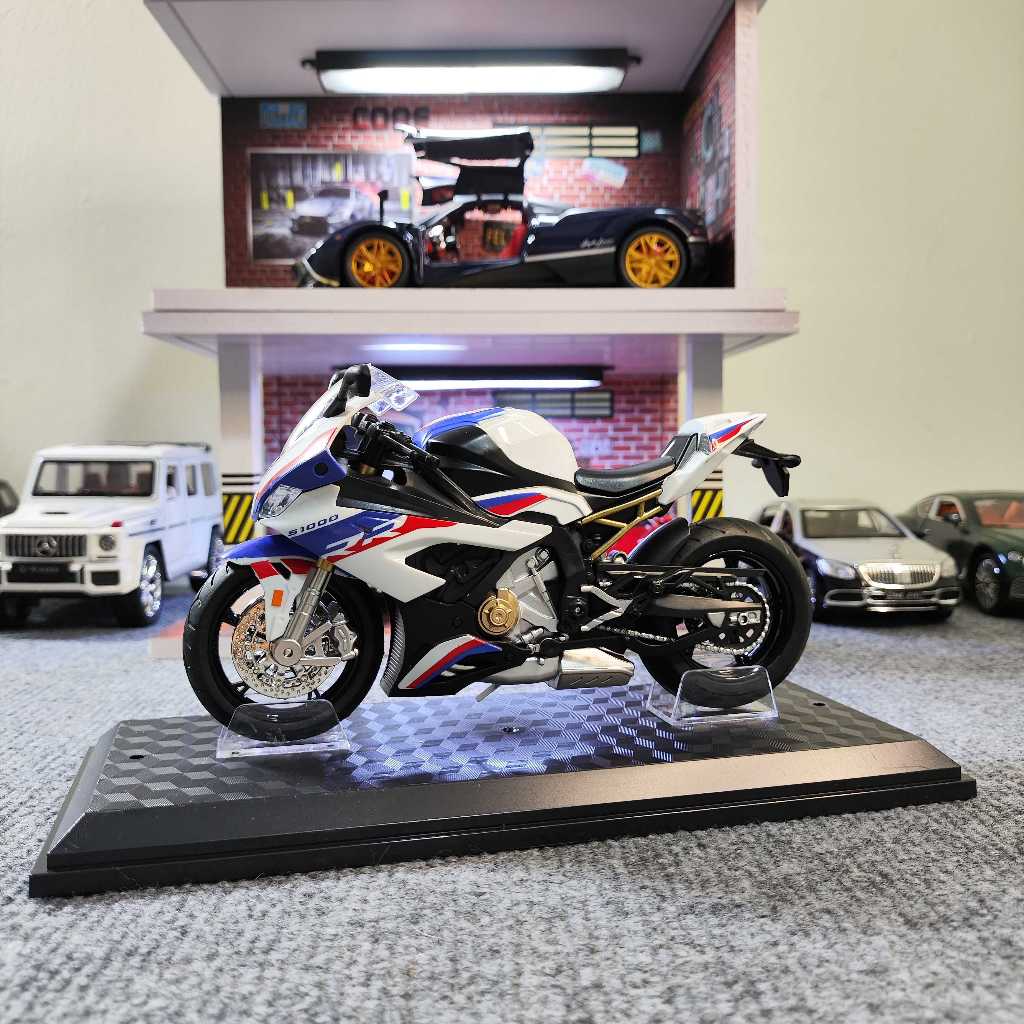 Mô hình xe moto BMW S1000RR tỉ lệ 1:12 [ TẶNG KÈM ĐẾN TRƯNG BÀY ]