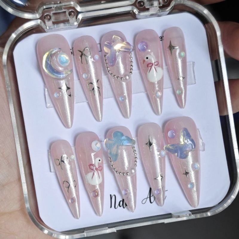 Nailbox- móng up thiết kế hồng thạch ombre tráng gương ngọc trai gắn charm cực quang aurora  lấp lánh