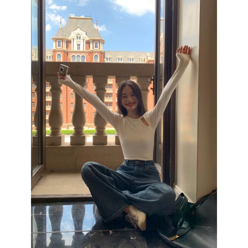 XẢ HÀNG Áo Thun Body Khoét Cổ Miho House | BigBuy360 - bigbuy360.vn