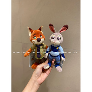   Disney Authentic  Móc treo bagcharm Cáo Nick và Thỏ Judy - Zootopia chính hãng Disney 