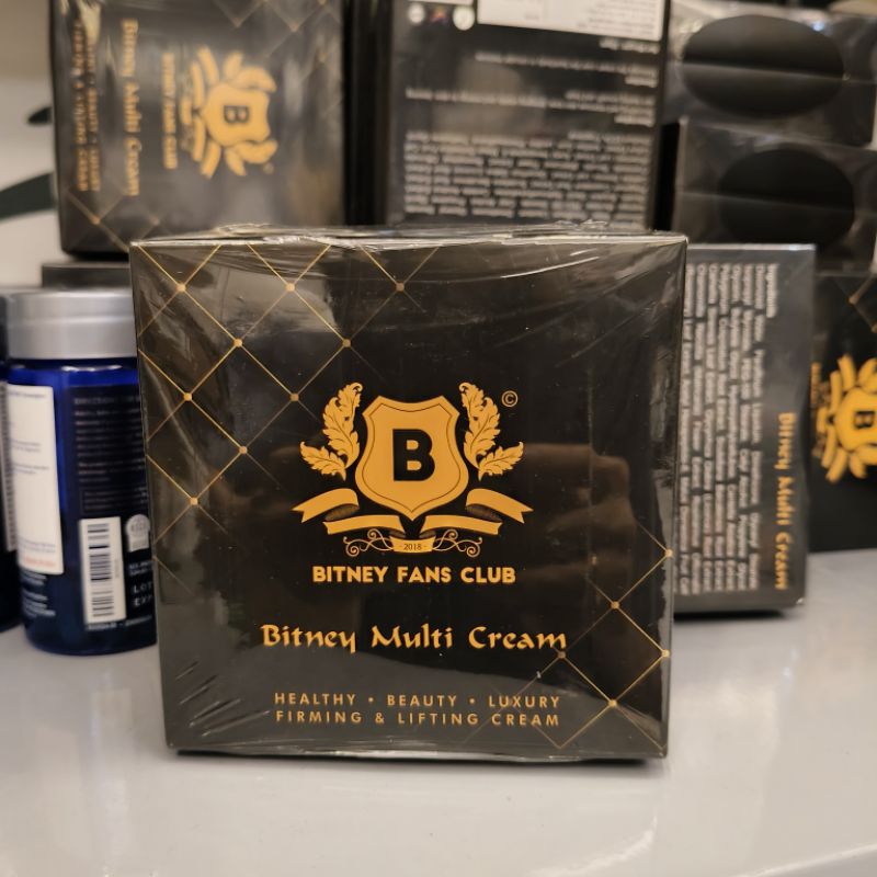 Kem đa năng Multi Cream Bitney giúp trẻ hóa da.