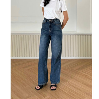 Quần Jean Nữ REDE L-03E Jeans Cotton Đứng Form, Ống Suông Rộng Vừa, Lưng Cao, Màu Xanh Wash Râu Mèo