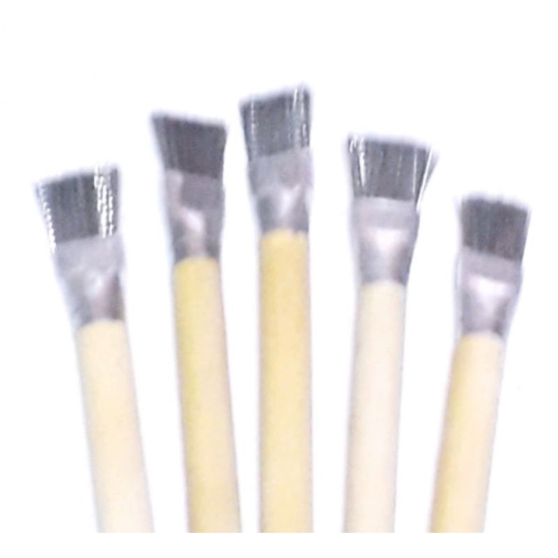 Cọ nhựa, sắt, thau x 5 cây...