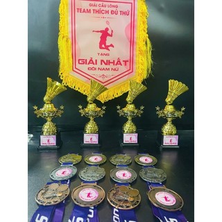HUY CHƯƠNG MÔN CẦU LÔNG