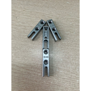 Vấu hãm đa điểm cửa Trượt ( cửa lùa ) U03C