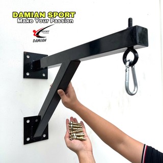 Giá Treo Bao Cát Treo Tường. Mặt bích sắt dày 4 ly, Thanh dày 1,4 ly. Cách tường 55cm,Treo bao 80kg.