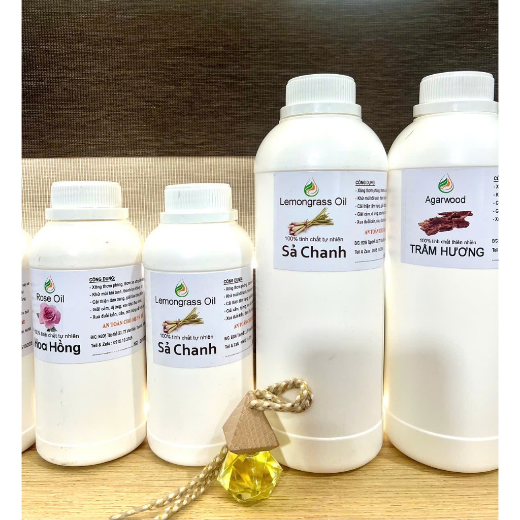 (Chai Lớn 500ml- 1 Lít) Sỉ Tinh dầu Nguyên Chất Sả chanh , Quế ,Bạc Hà...Tinh Dầu SPA HOTEL -  Tặng 5 Vỏ Lọ Treo xe