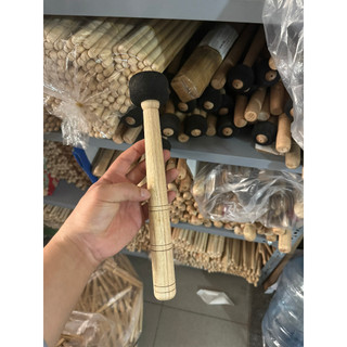 Dùi đánh trống cái đội loại tốt