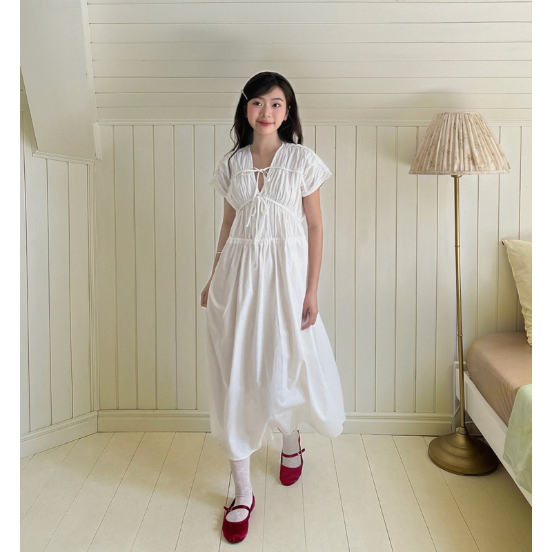 DOB - Váy dáng suông cổ V rút nhúng Moca Dress | BigBuy360 - bigbuy360.vn