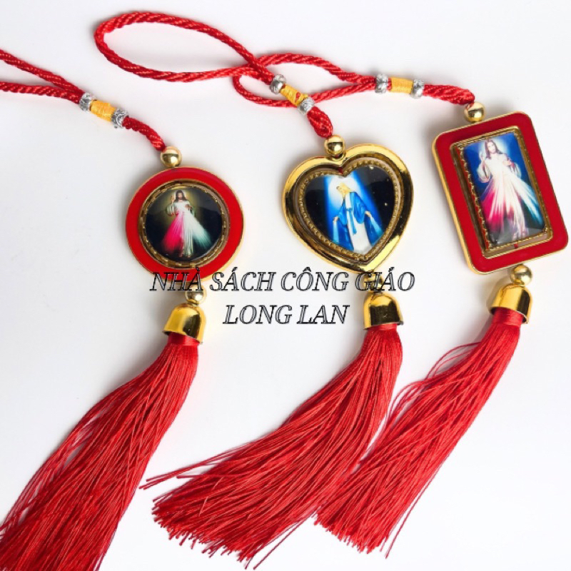 Dây treo xe hình Chúa Mẹ có trục xoay