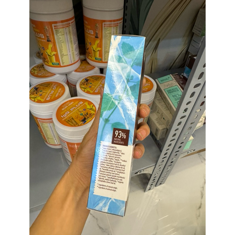 Gel xoa khớp Siberian uyan nomo rub flex giúp giảm đau khớp, giảm viêm làm dịu mát da.